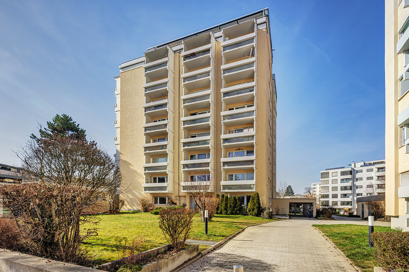 多层公寓 与 2 房间 | München-Moosach | 70407 | Außenansicht