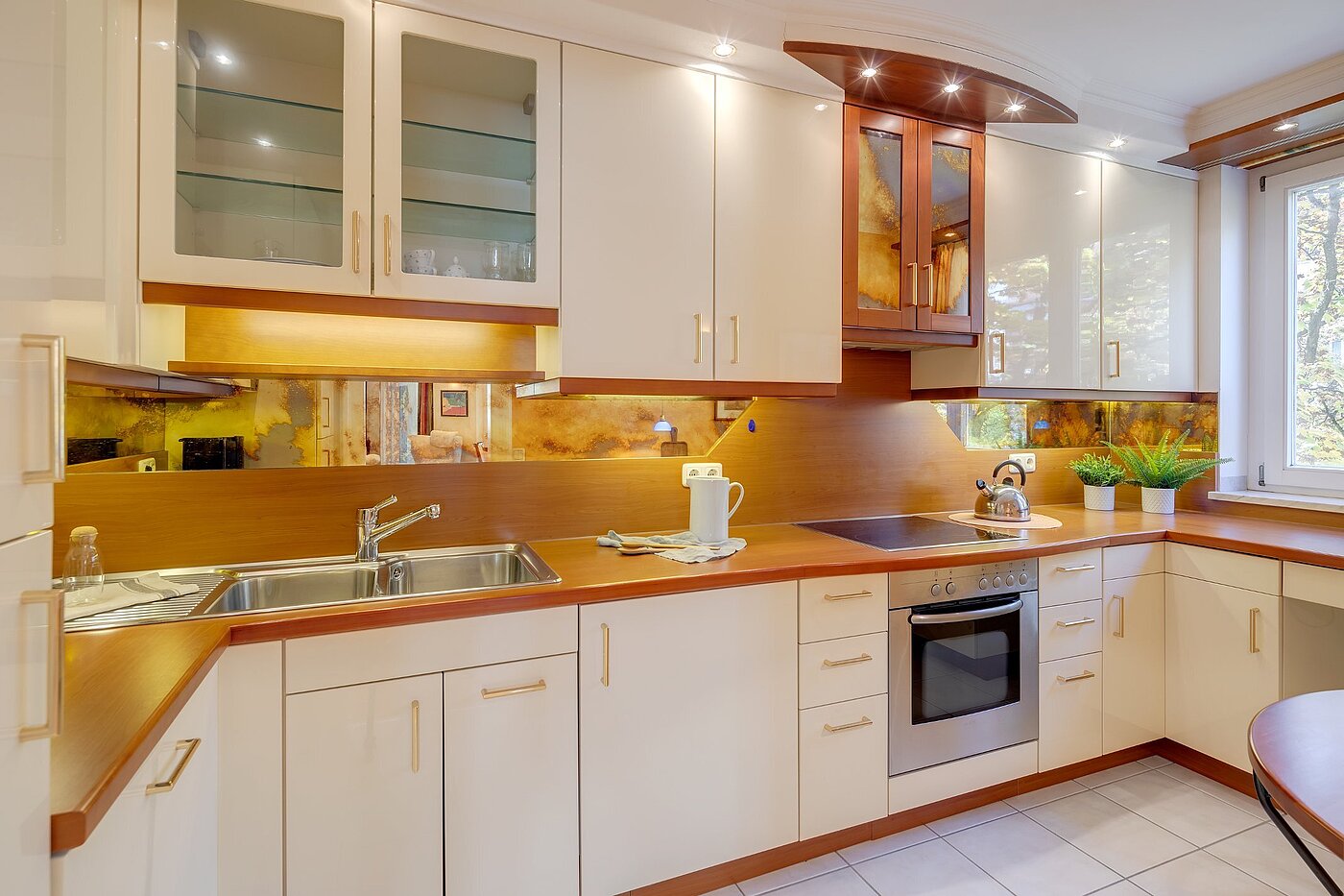 多层公寓 与 2 房间 | München-Sendling | 2010ML1 | ...mit gepflegter Einbauküche