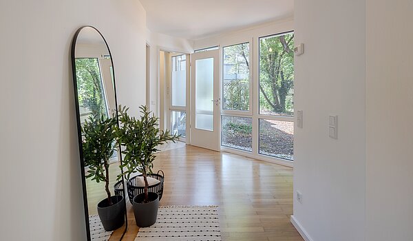 一楼公寓 与 2 房间 | München-Laim | 70464 | Diele mit Zugang...