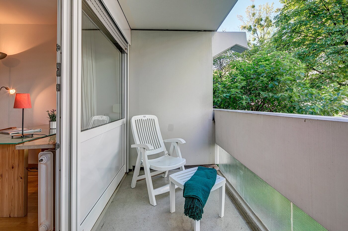 高架层 与 1 房间 | München-Neuhausen | 1911ML10 | Großer Balkon