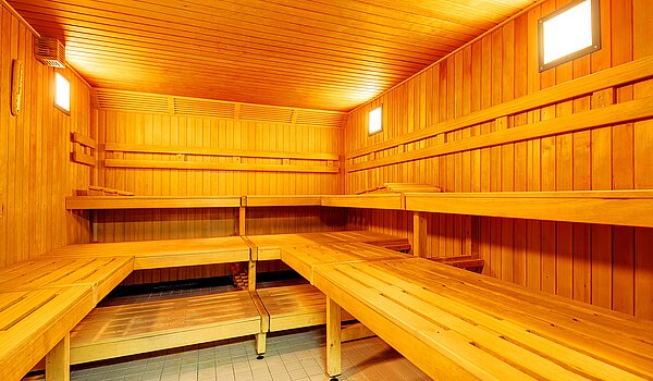 多层公寓 与 2 房间 | München-Sendling-Westpark | 2204ML2 | ...mit Sauna und...