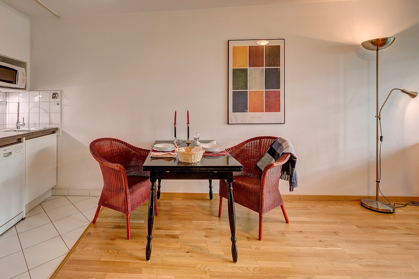 高架层 与 1 房间 | München-Neuhausen | 1911ML10 | Kleiner Essplatz