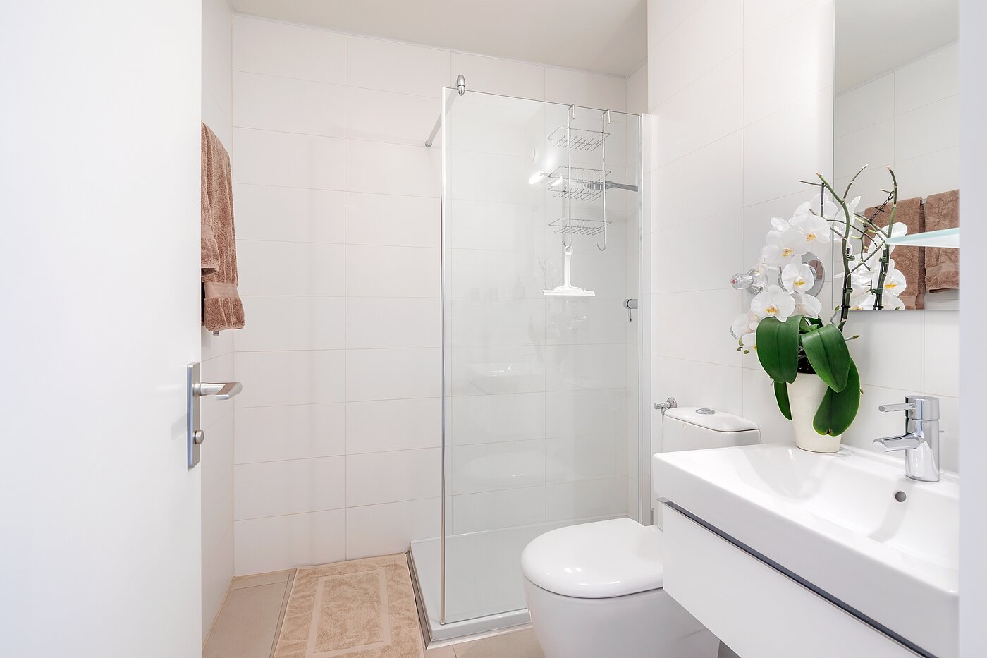 公寓 与 1 房间 | München-Solln | 70499 | ...mit Dusche