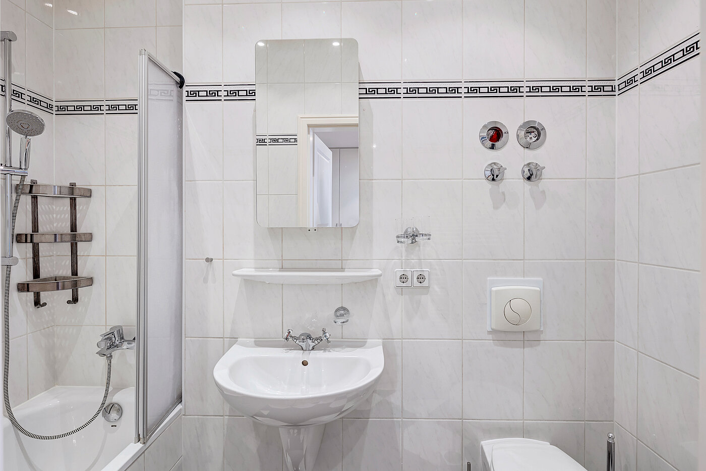 多层公寓 与 1 房间 | München-Ludwigsvorstadt | 70388 | Badezimmer
