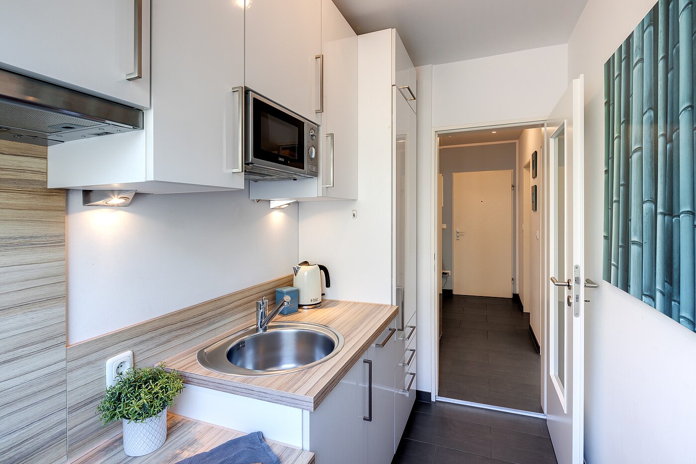 多层公寓 与 2 房间 | München-Schwabing | 70013 | ...voll eingerichtet