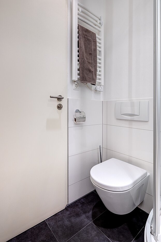 多层公寓 与 3.5 房间 | München-Bogenhausen | 70267 | Gäste-WC mit...