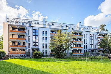 Laim：带花园、朝西的单间公寓