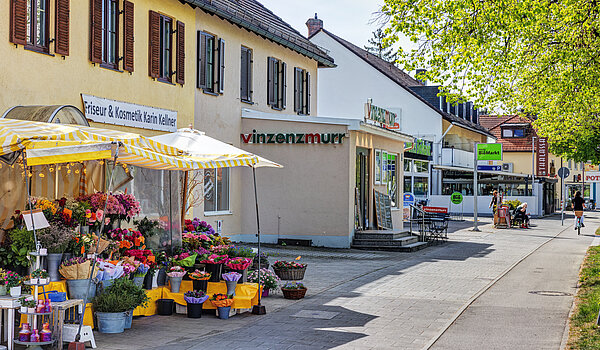 多层公寓 与 3 房间 | München-Trudering | 70443 | Gute Infrastruktur