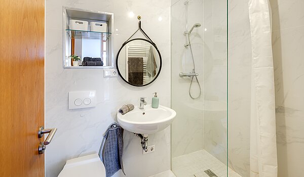 多层公寓 与 3 房间 | München-Schwabing | 703181 | Bad mit...
