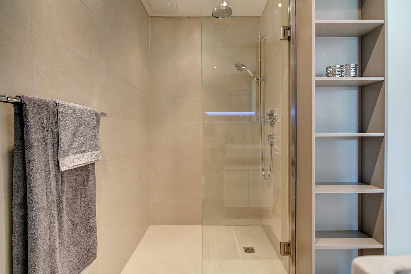 多层公寓 与 1 房间 | München-Bogenhausen | 1807ML5 | ...und bodengleicher Dusche