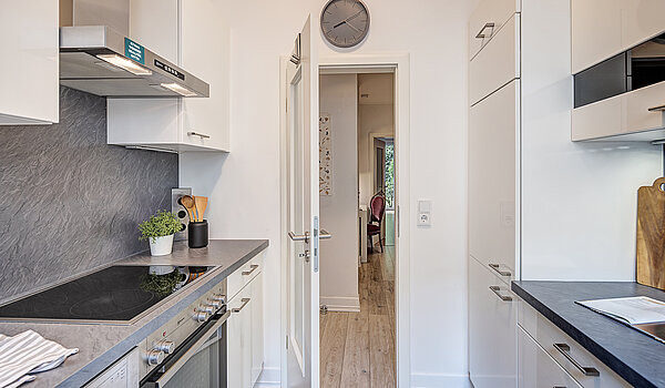 一楼公寓 与 2 房间 | München-Schwabing | 70394 | ...separate Küche