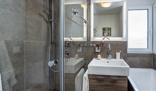 多层公寓 与 4 房间 | Ismaning | 700081 | Mit Wanne & Dusche