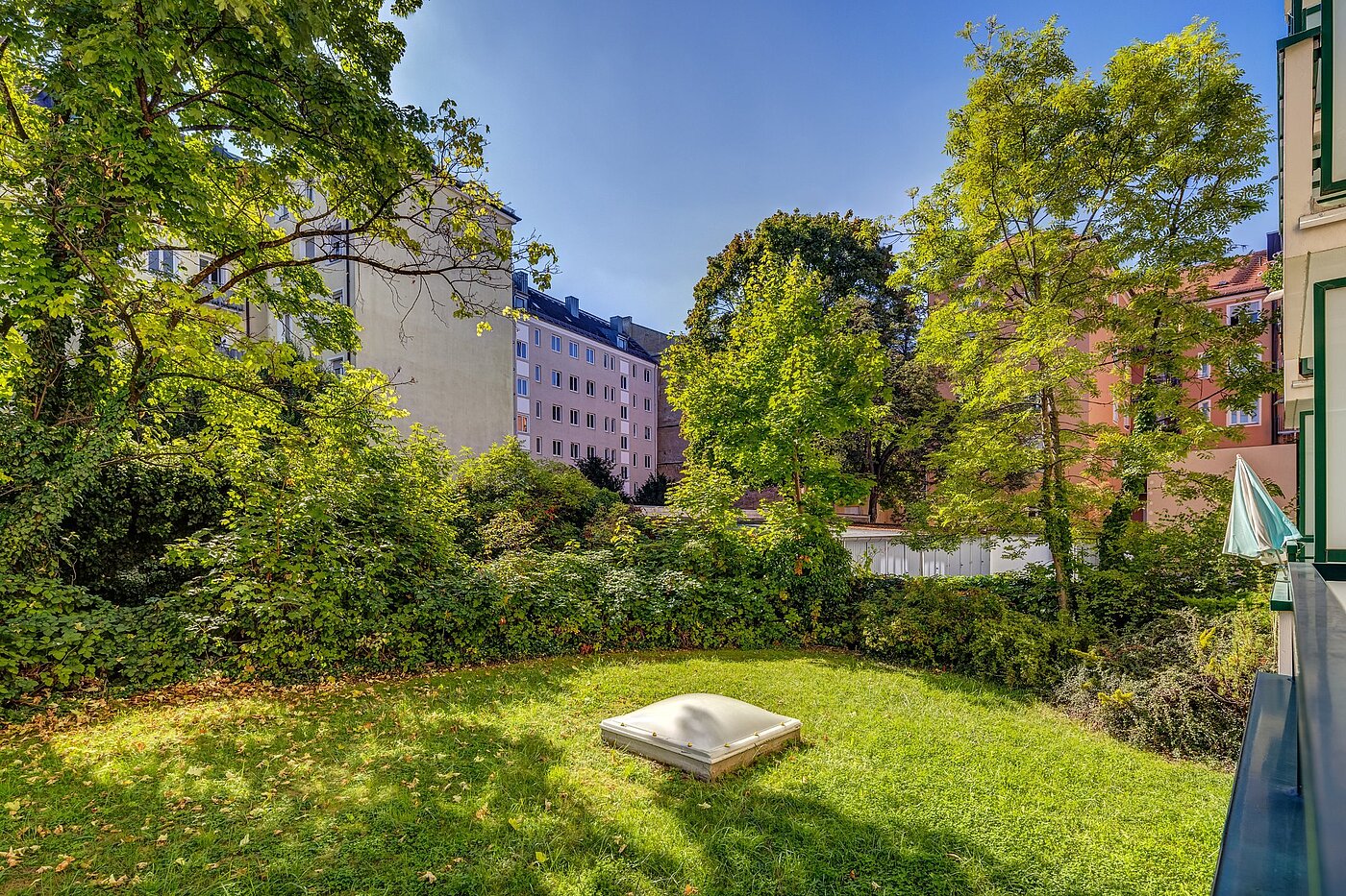多层公寓 与 1 房间 | München-Schwabing | 2109ML5 | ...Blick in den Innenhof