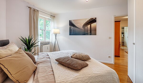 多层公寓 与 3 房间 | München-Harlaching | 2108ML3 | ...mit großem Kleiderschrank