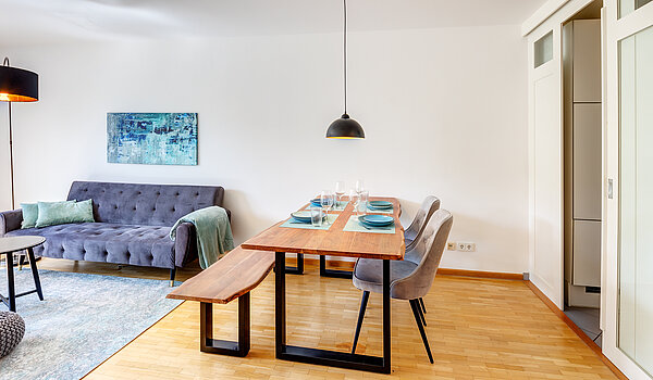 多层公寓 与 2 房间 | Haar | 70426 | ...und Essbereich