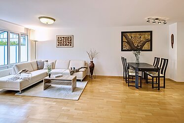 Waldperlach：三层复式公寓，带花园、娱乐室和停车位——空置