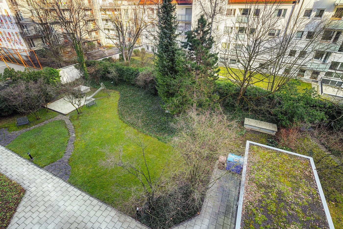 多层公寓 与 2 房间 | München-Schwabing | 70102 | Ausblick in den ....