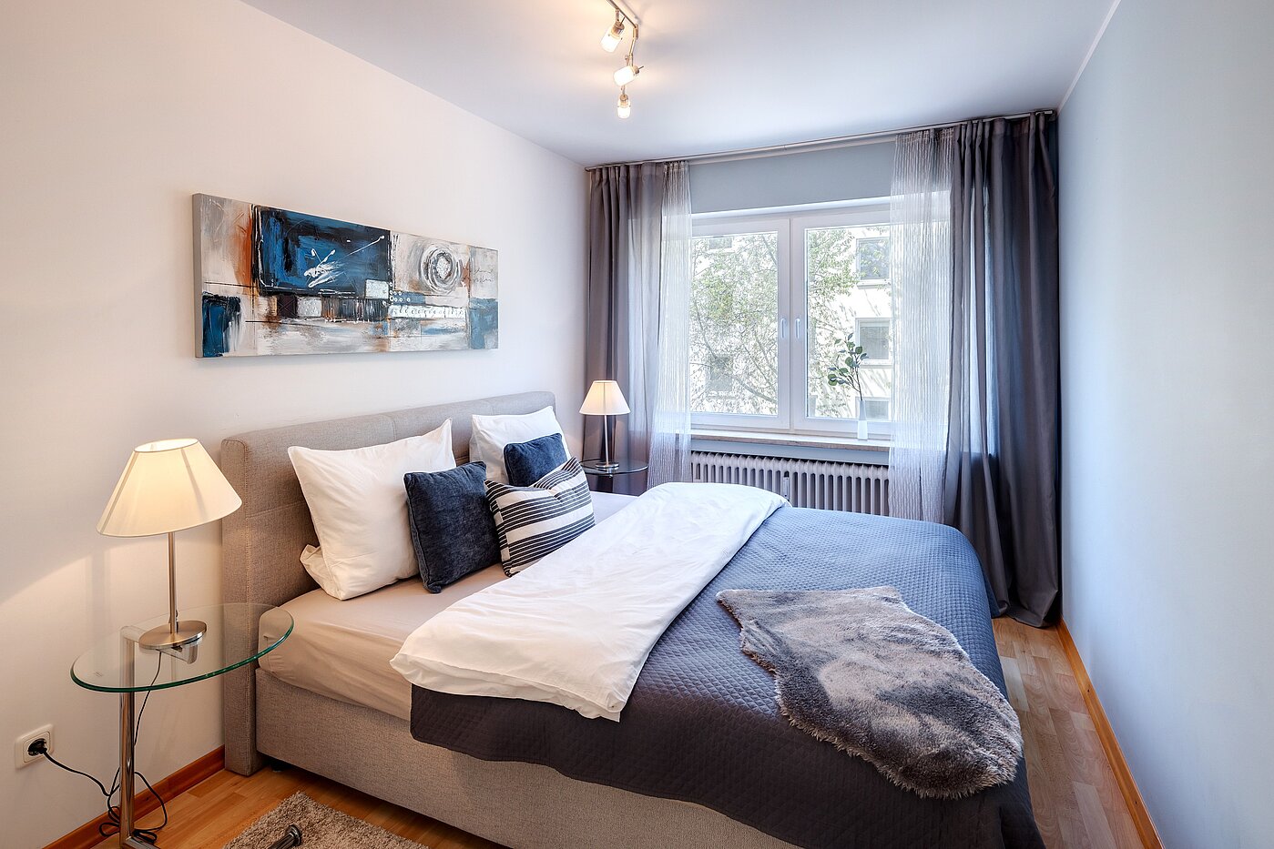 多层公寓 与 2 房间 | München-Schwabing | 70013 | Schlafzimmer...
