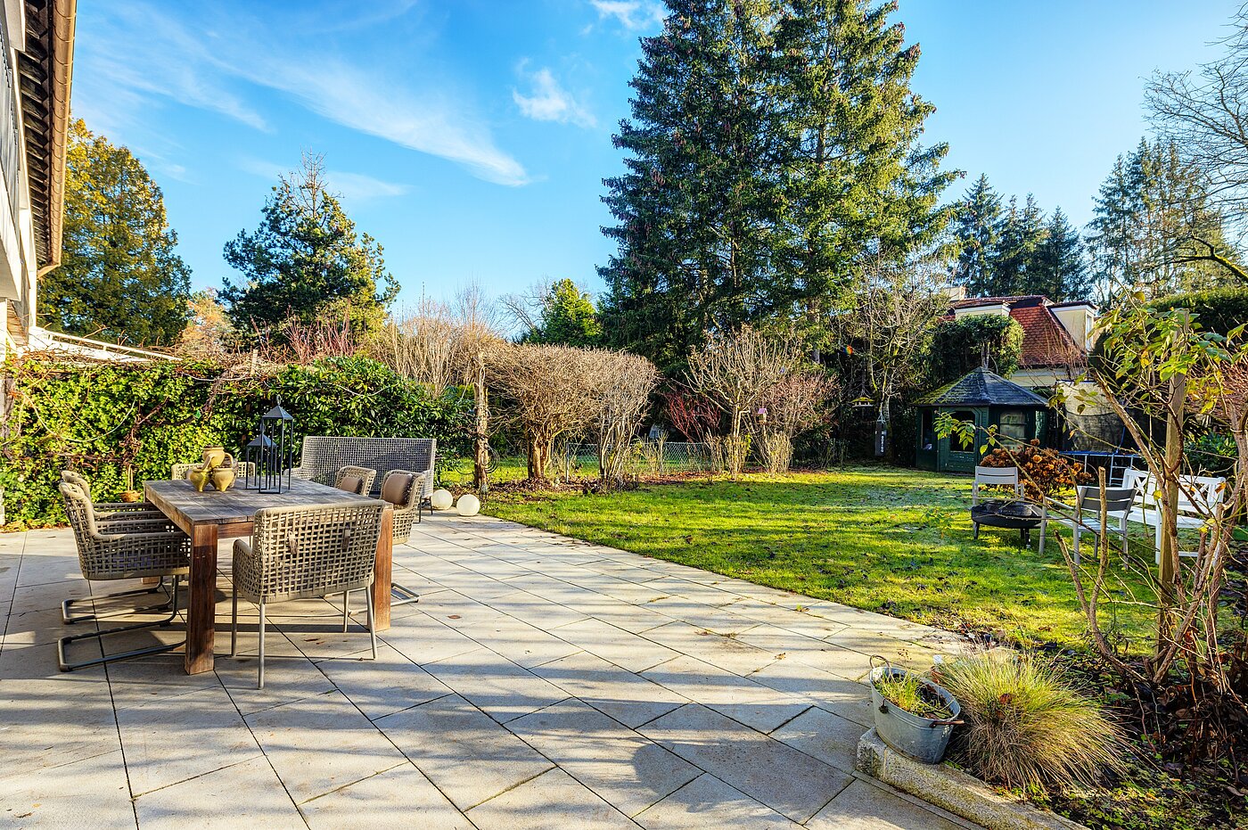 排角屋 与 6 房间 | München-Trudering | 70191 | Wunderschöne...