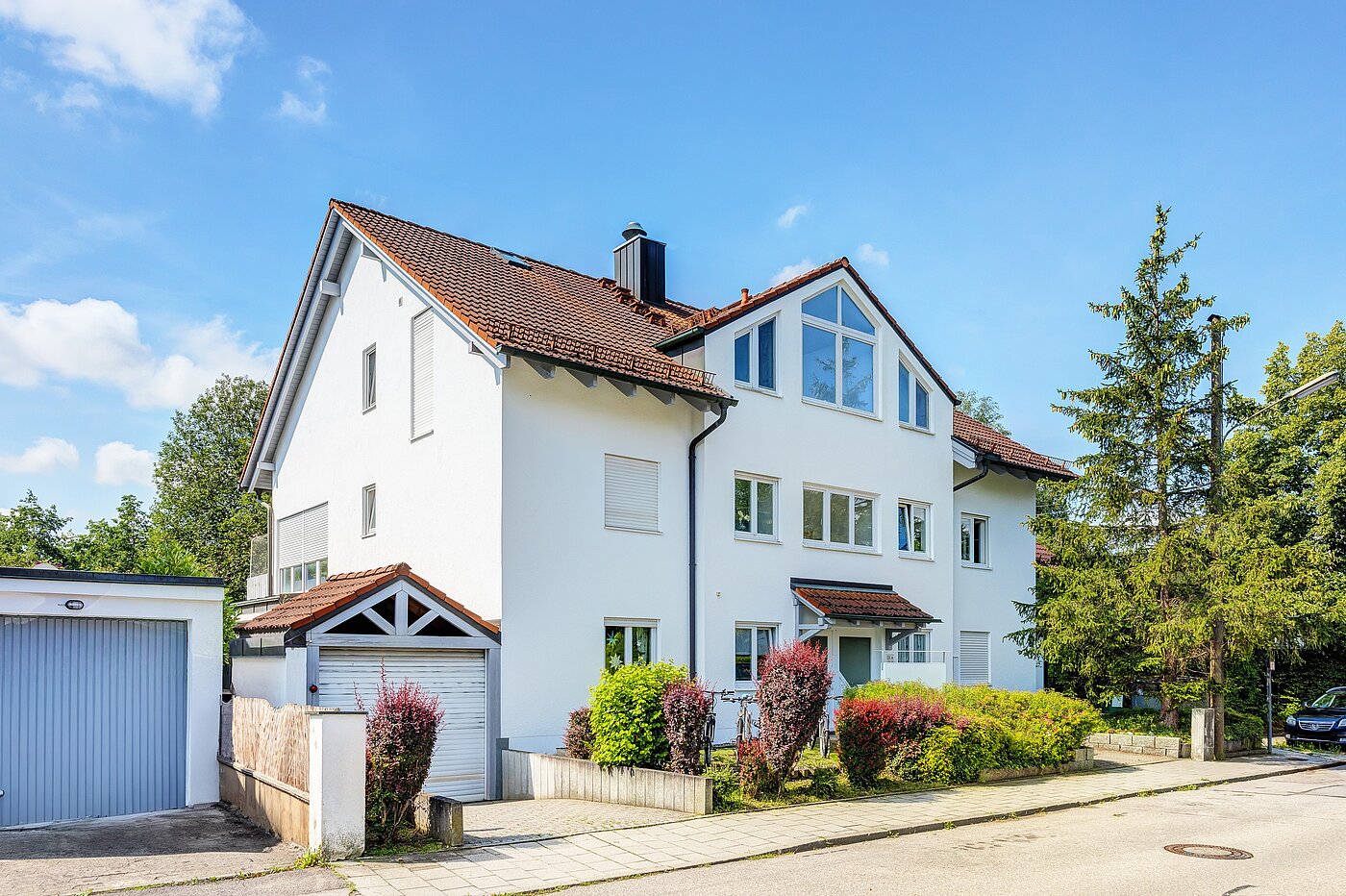 多层公寓 与 2 房间 | Neubiberg | 70129 | Gepflegtes Objekt