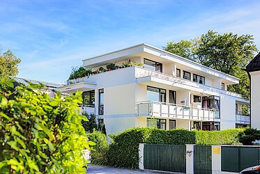 Obermenzing：带朝南阳台的新装修 1 室公寓 - 套房