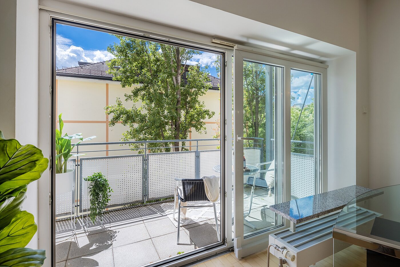多层公寓 与 1 房间 | München-Maxvorstadt | 2206ML5 | ...und großem Südwest-Balkon