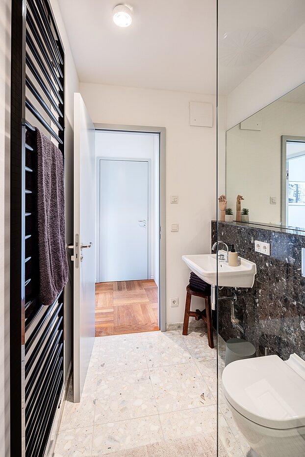 多层公寓 与 2 房间 | München-Schwabing | 70195 | ...modernem Design...