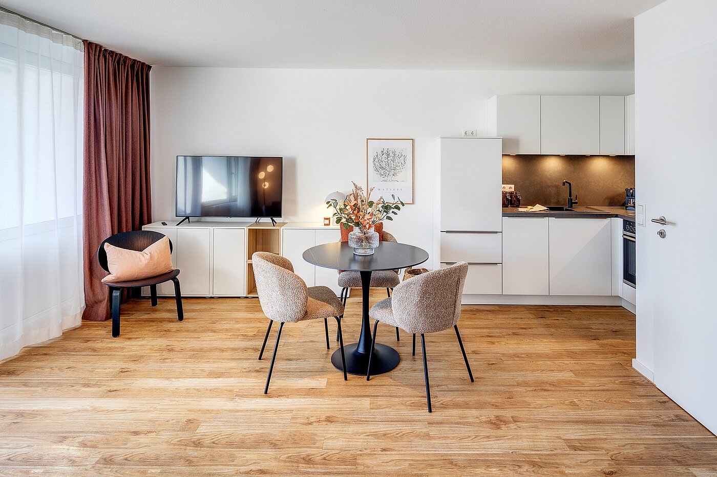 多层公寓 与 1 房间 | München-Neuhausen | 70197 | ...Apartment
