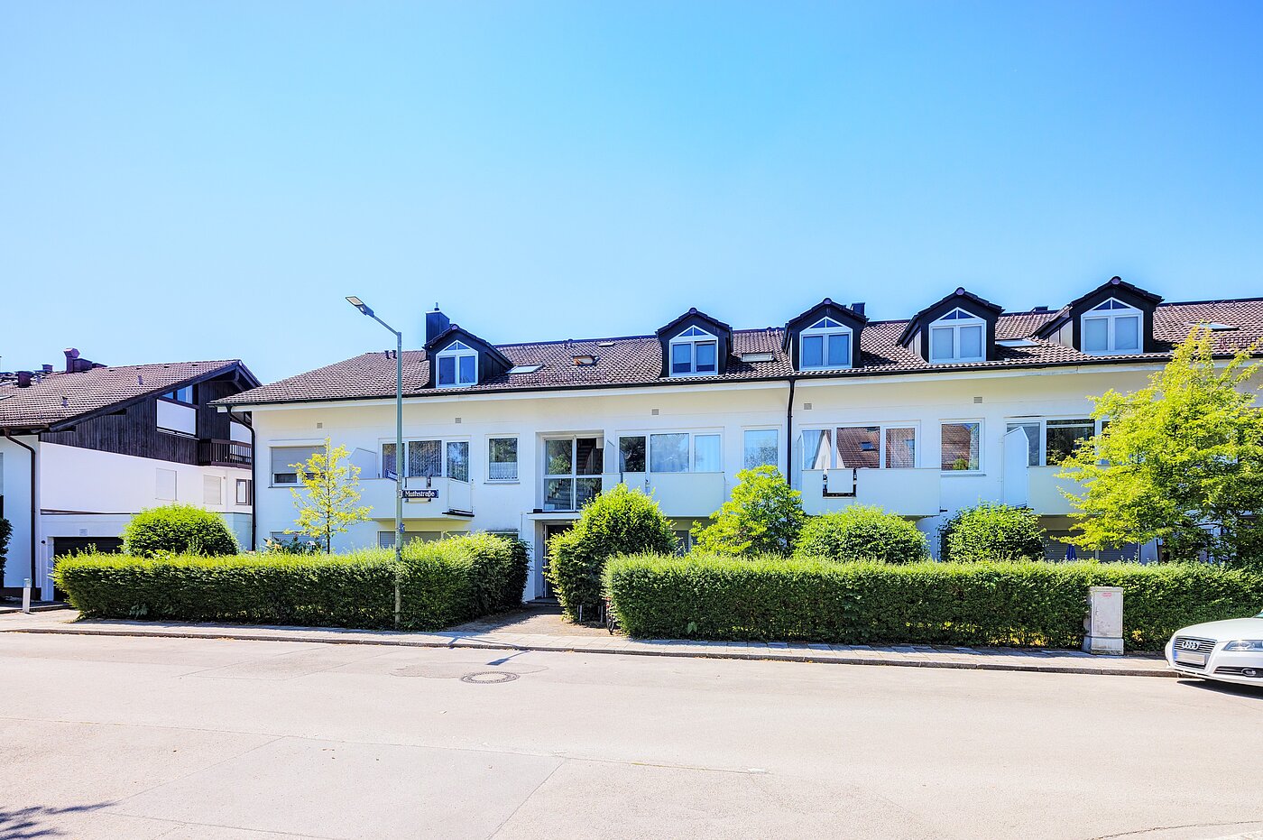 多层公寓 与 2 房间 | München-Thalkirchen | 70241 | Gepflegtes Haus