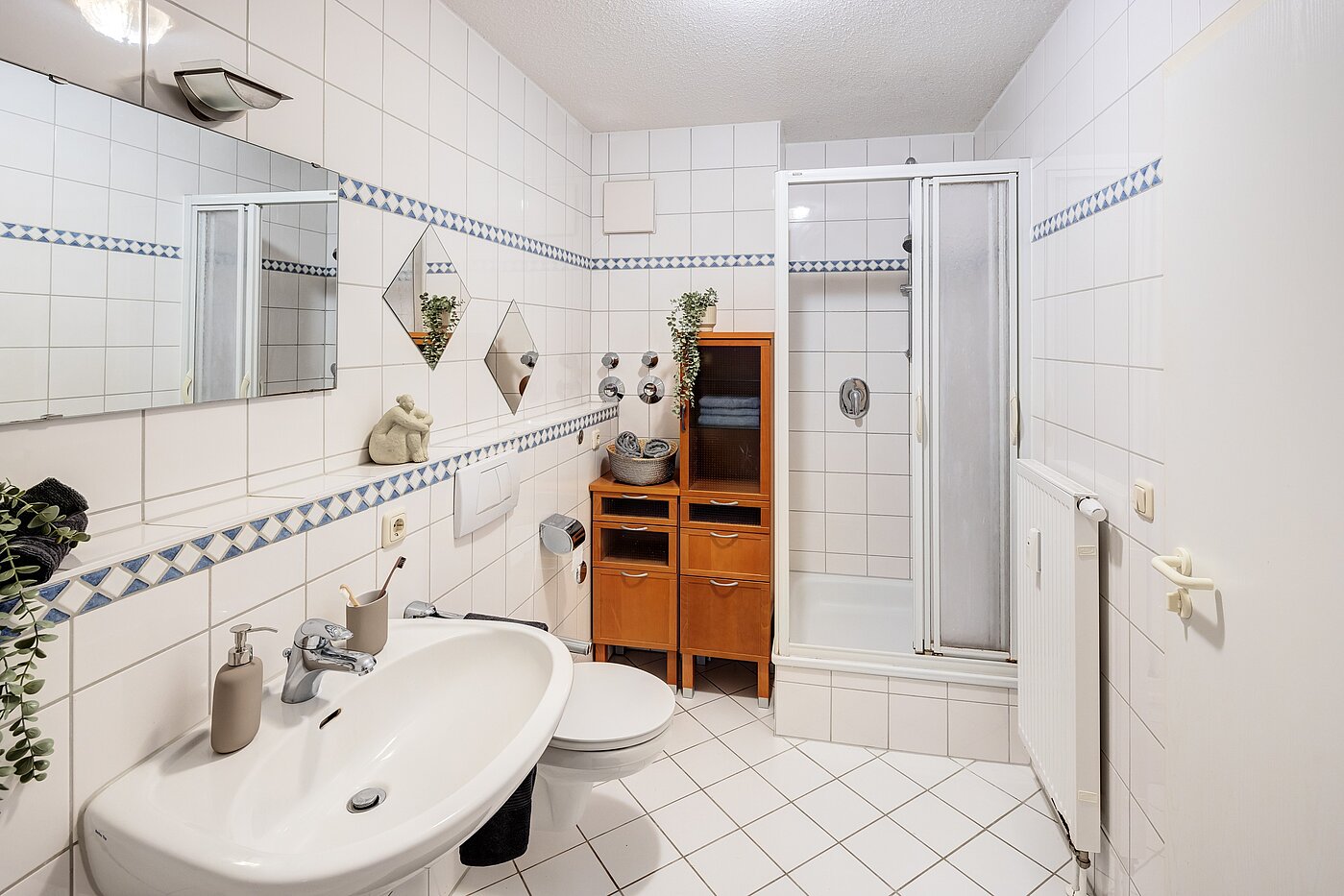 复式公寓 与 3.5 房间 | München-Trudering | 70238 | ...und Dusche