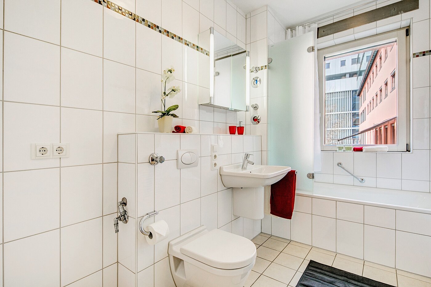 多层公寓 与 1.5 房间 | München-Schwabing | 70392 | Badezimmer