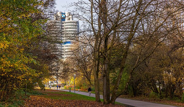 多层公寓 与 3 房间 | München-Schwabing | 70318 | Potentieller Arbeitgeber