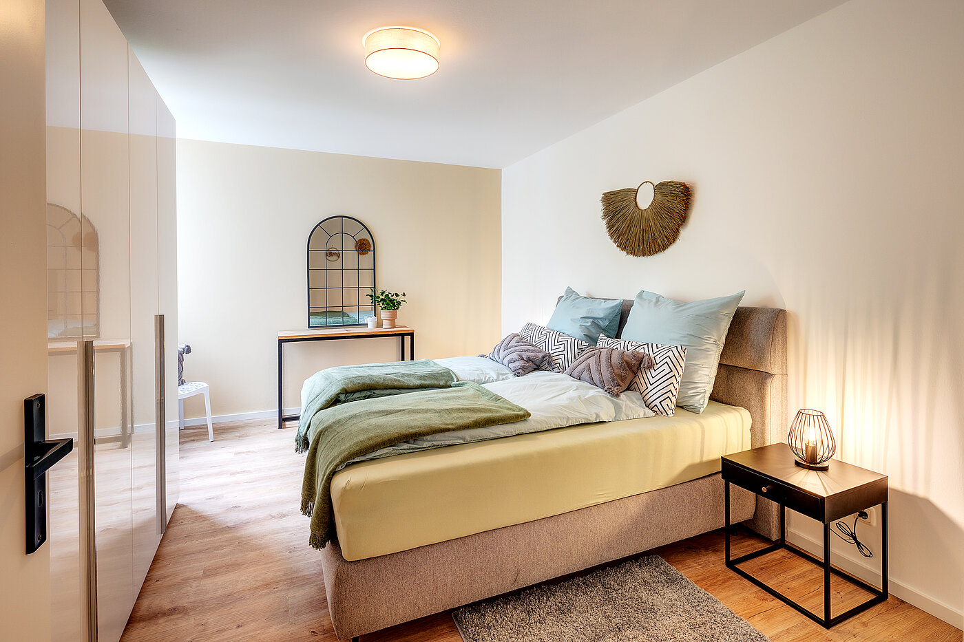 多层公寓 与 3 房间 | Unterhaching | 70421 | Schlafzimmer mit...