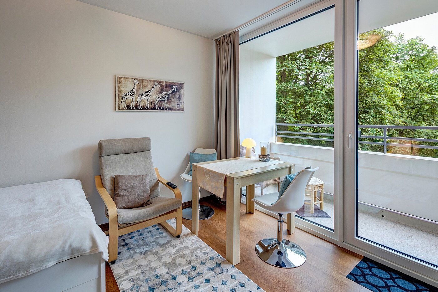 多层公寓 与 1 房间 | München-Johanneskirchen | 2204ML7 | Blick zum Essplatz