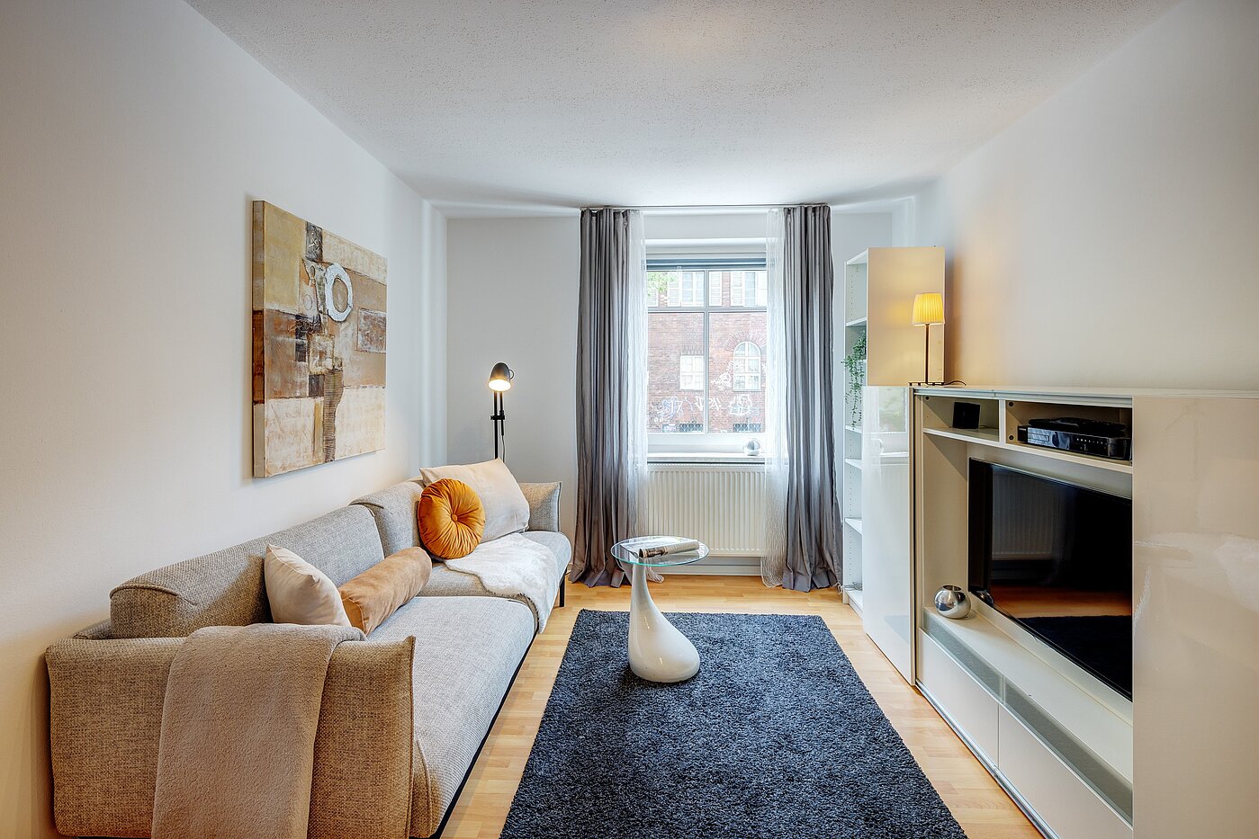 多层公寓 与 2.5 房间 | München-Isarvorstadt | 70121 | Wohnzimmer...