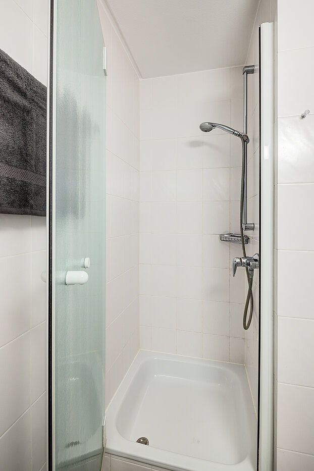 多层公寓 与 3.5 房间 | München-Bogenhausen | 70305 | ...Duschbad