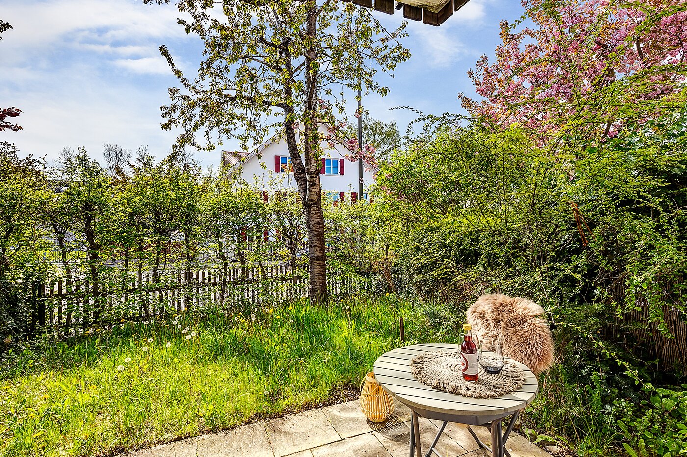 一楼公寓 与 1.5 房间 | München-Aubing | 70000 | Westterrasse mit...