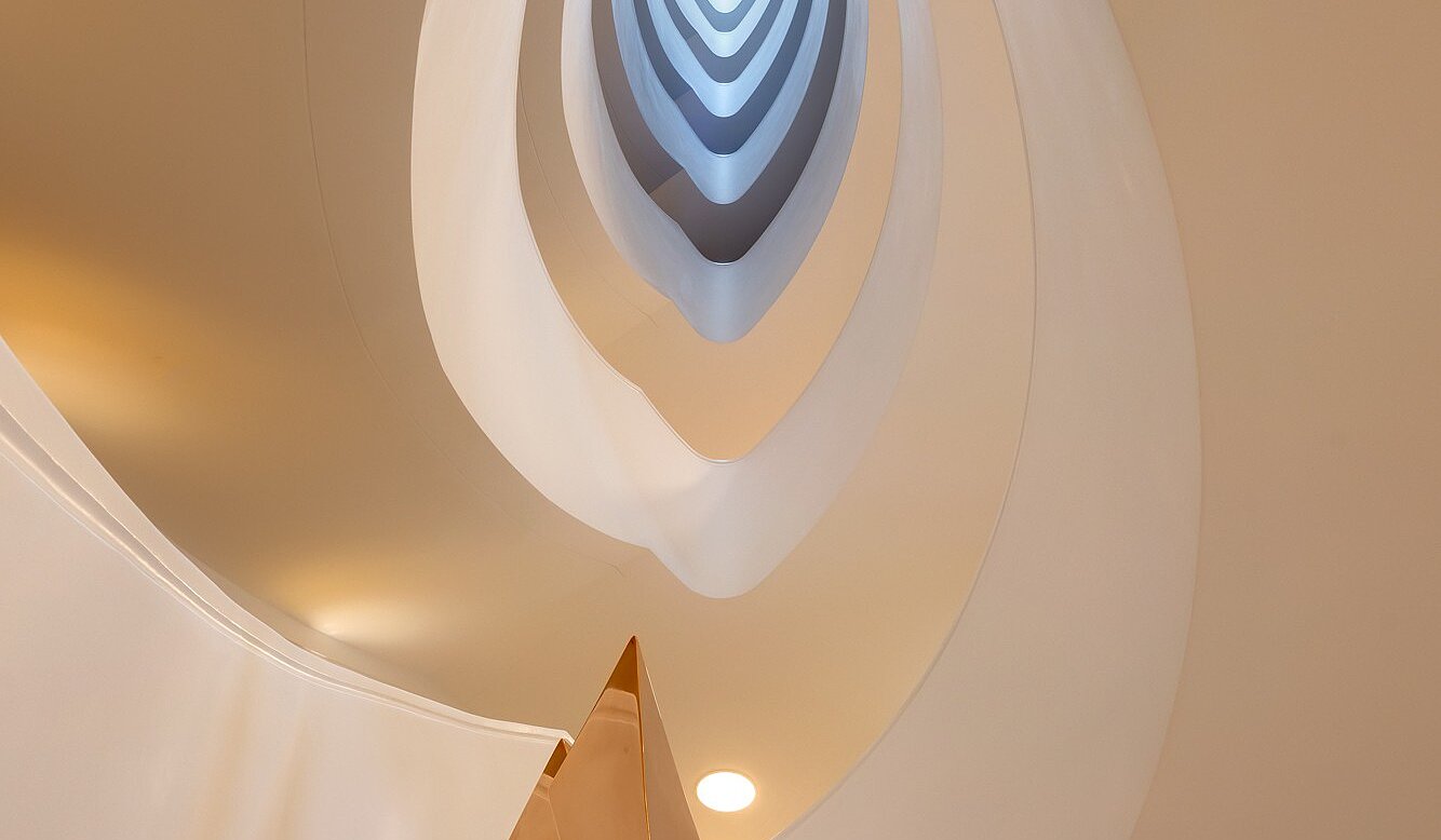 多层公寓 与 3 房间 | 70046 | Beeindruckendes Treppenauge