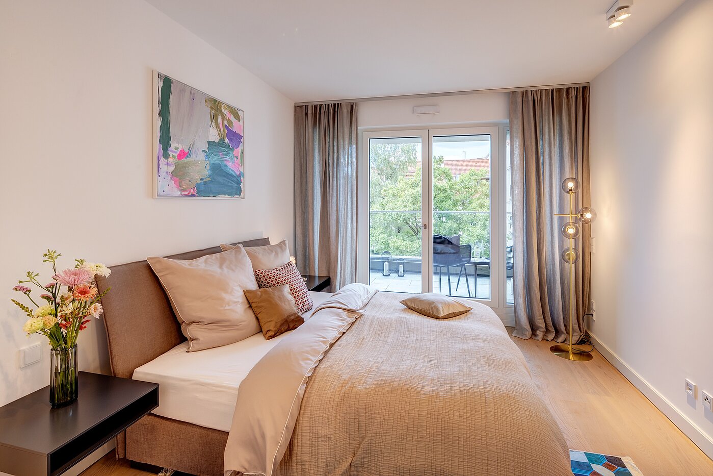多层公寓 与 3 房间 | 70046 | Schlafzimmer...