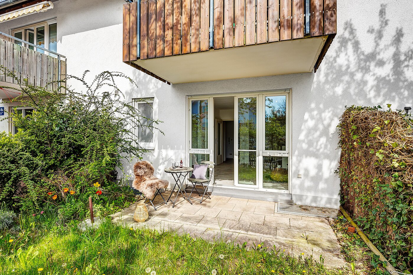 一楼公寓 与 1.5 房间 | München-Aubing | 70000 | ...sonnigen Terrasse
