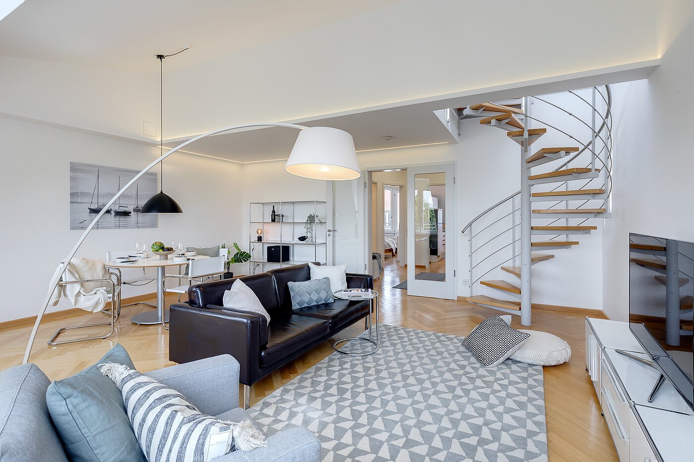多层公寓 与 2 房间 | München-Schwabing | 2208ML2 | Hochwertig ausgestattet