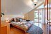 独栋住宅 与 5 房间 | Icking | 70438 | Schlafzimmer mit... | Thumbnail
