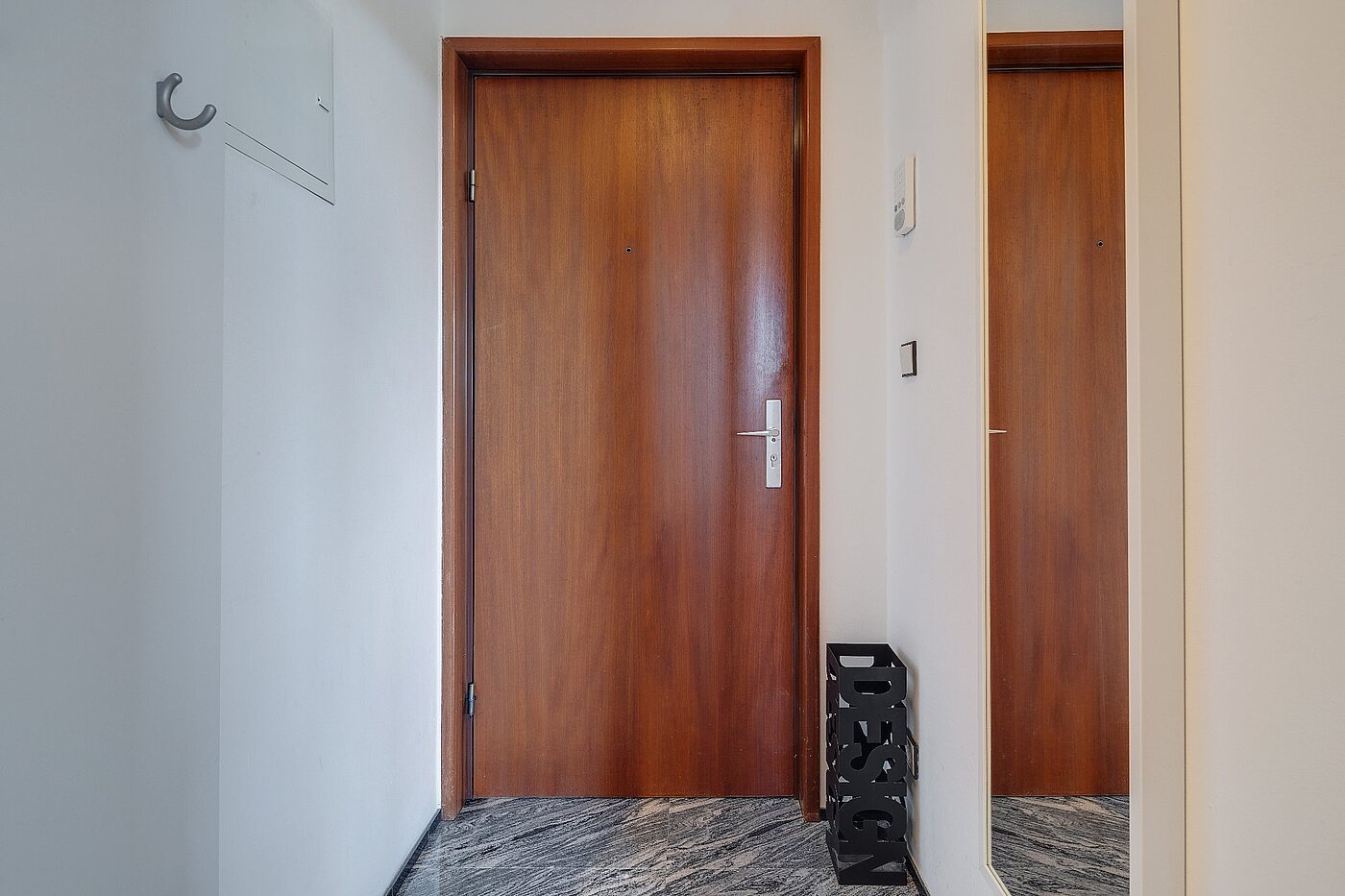 多层公寓 与 1.5 房间 | München-Neuhausen | 1807ML3 | Diele mit