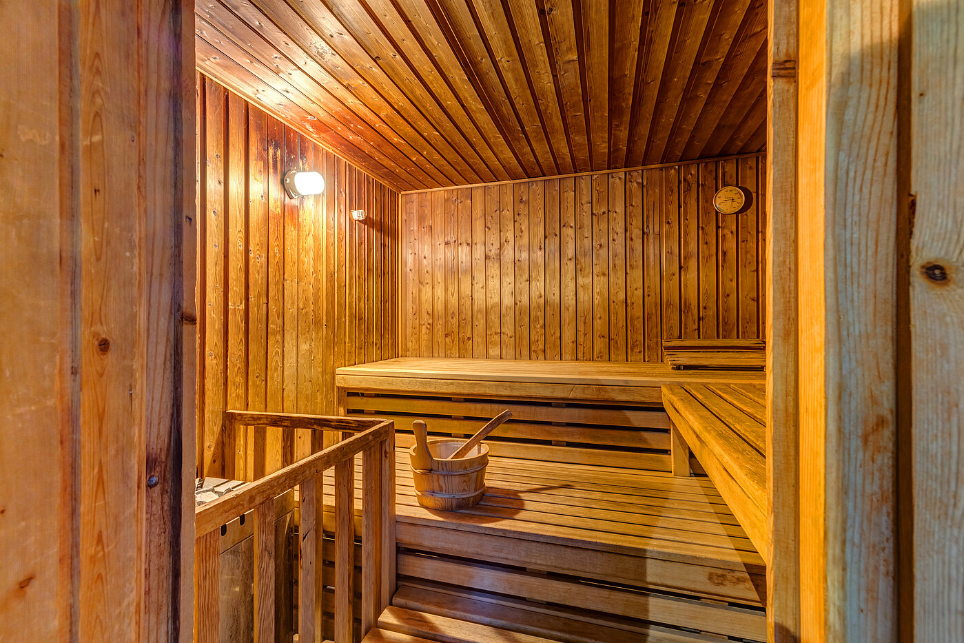 多层公寓 与 2 房间 | München-Solln | 70418 | ...und Sauna im Untergeschoss