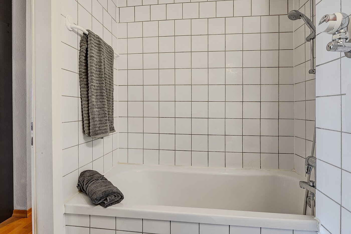 多层公寓 与 1 房间 | München-Schwabing | 2109ML1 | ...Badewanne