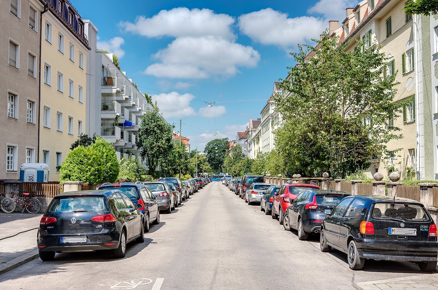 高架层 与 1 房间 | München-Neuhausen | 1911ML10 | Ruhige Anliegerstraße