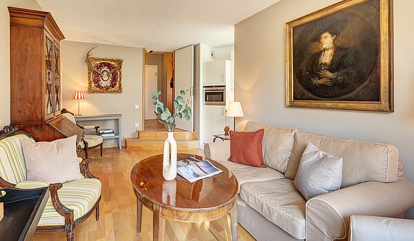 多层公寓 与 2 房间 | München-Maxvorstadt | 70480 | Wohnzimmer
