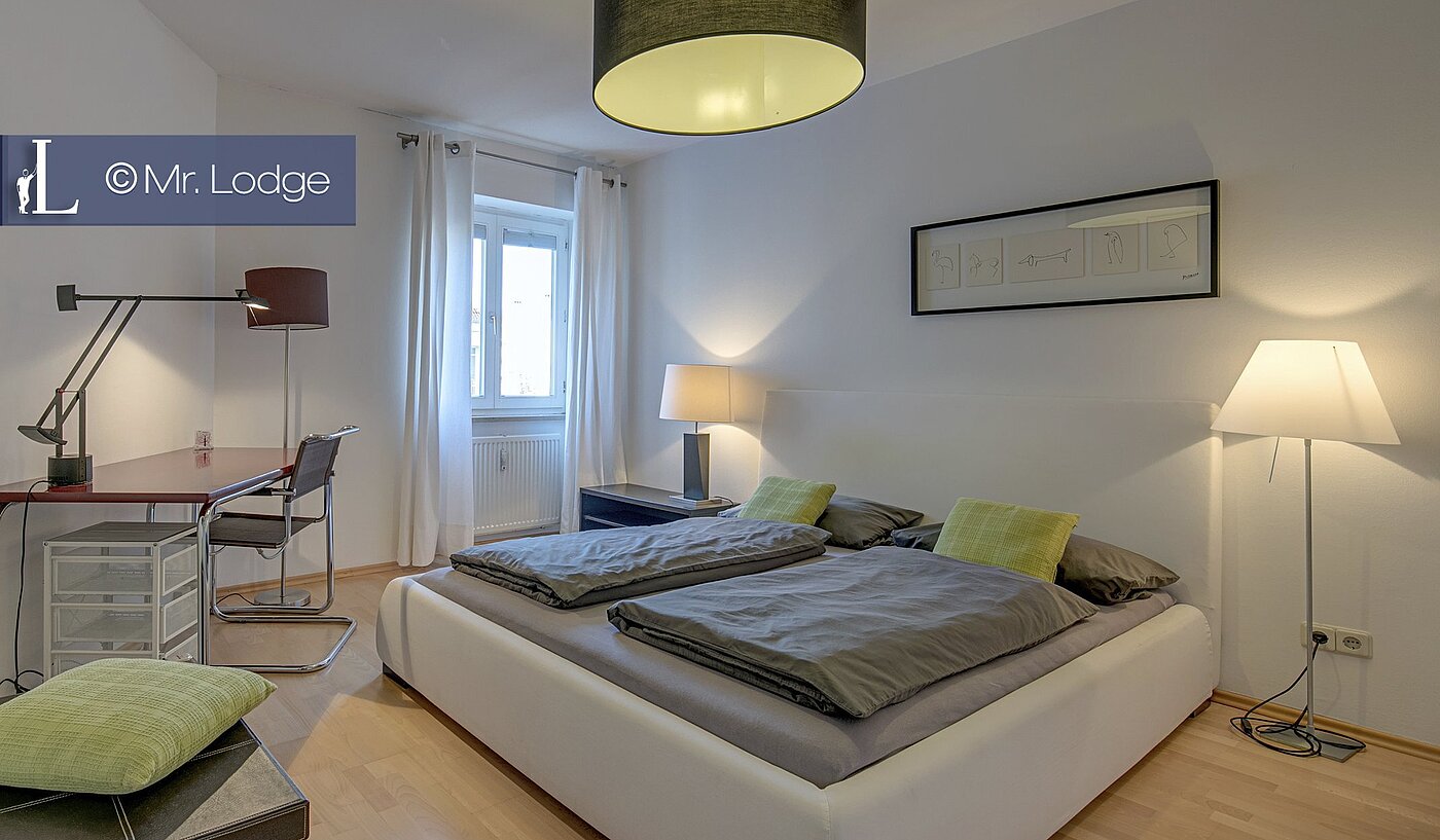 多层公寓 与 2 房间 | München-Lehel | 1605ML6 | Schlafzimmer mit Arbeitsplatz