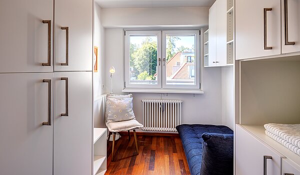 顶层公寓 与 2.5 房间 | München-Harlaching | 702581 | Gästeschlafzimmer