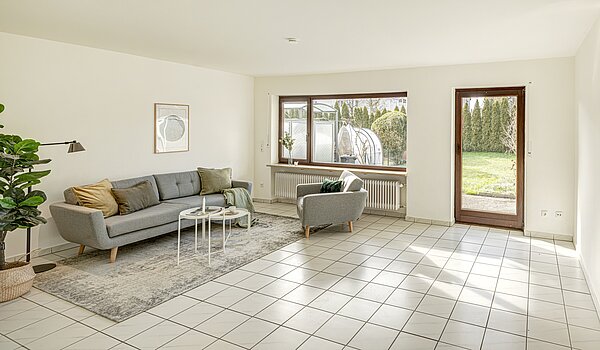 排式中层住宅 与 5 房间 | Unterschleißheim | 70187 | ...mit Zugang zum Garten